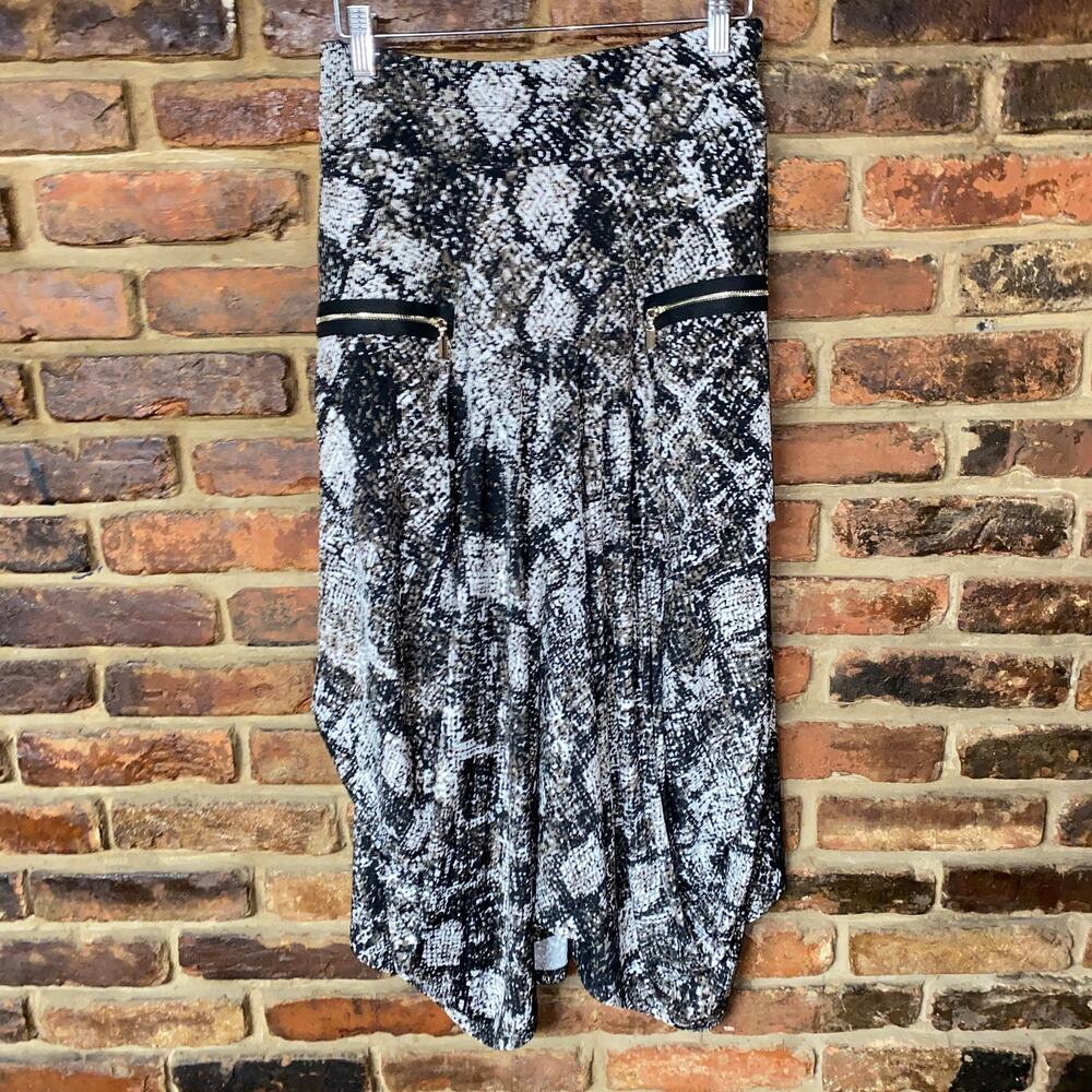 Frank Lyman Snakeskin Snake Print Stretch Asymmetrical Midi Skirt Women's Size 4